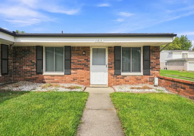 11819-meadow-ln-dr-warren-mi-48093/hzid_617f804a