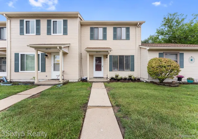 20137-cumberland-ct-brownstownchartertownship-wayne-mi-48183/hzid_27a41176