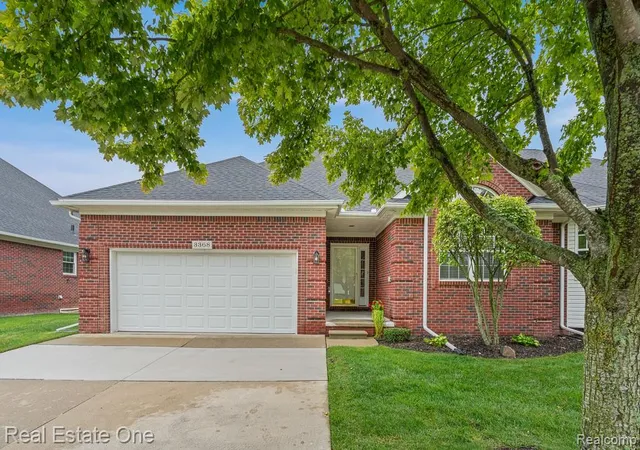3368-galaxy-blvd-sterling-heights-mi-48314/hzid_c10f70d9