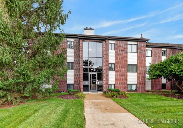 3414-ne-devonwood-hills-a-grand-rapids-mi-49525/hzid_7b42a090