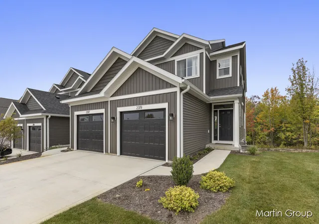 2240-watertown-way-ne-grand-rapids-mi-49505/hzid_e035d419