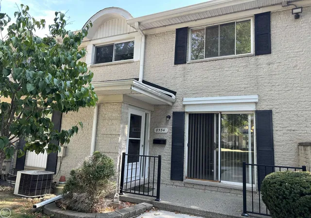8534-hampshire-dr-sterling-heights-mi-48313/hzid_34e8b489