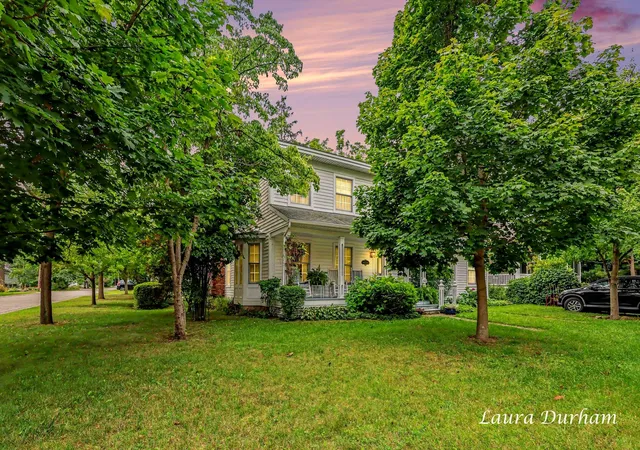 345-mary-st-saugatuck-mi-49453/hzid_3b28b6f8