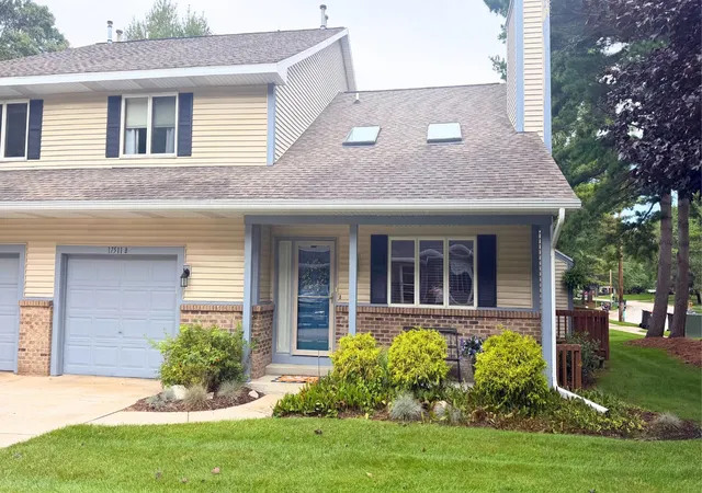 17511-parkwood-dr-b-spring-lake-mi-49456/hzid_ddb233ef