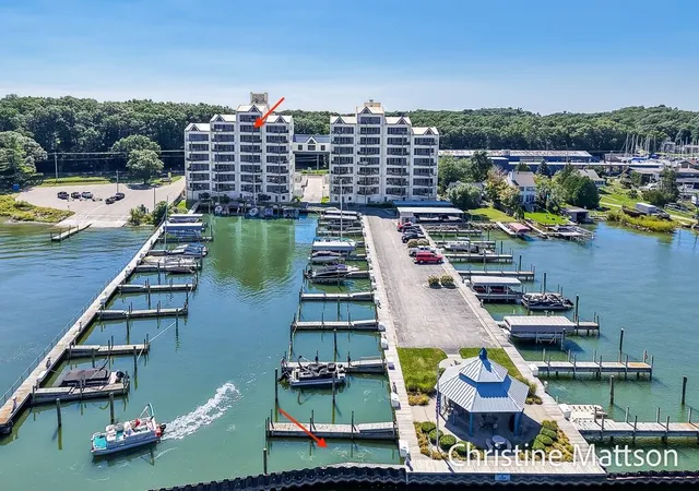 2964-lakeshore-dr-e702-muskegon-mi-49441/hzid_3ea1d210