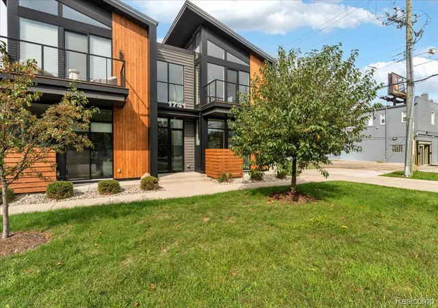 1741-livernois-st-3-ferndale-mi-48220/hzid_b2121d51