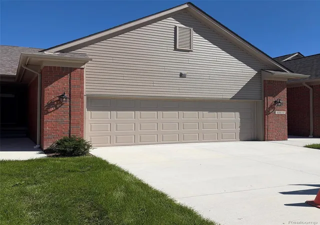 48810-birmingham-dr-36-new-baltimore-mi-48047/hzid_fbb35264