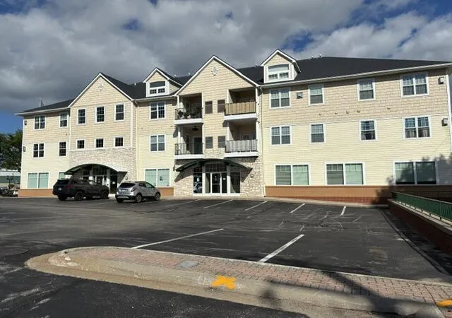 401-w-ludington-ave-308-ludington-mi-49431/hzid_80be5d06