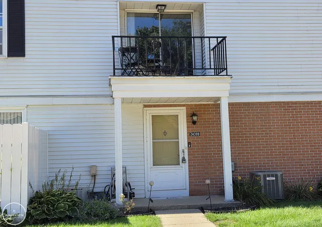 24399-meadowbridge-dr-clinton-township-mi-48035/hzid_f2201b20