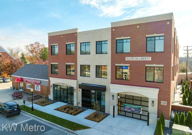 120-e-liberty-st-204-milford-mi-48381/hzid_9bf4c927
