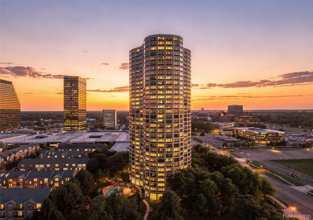 5000-town-ctr-1503-southfield-mi-48075/hzid_b19328e1