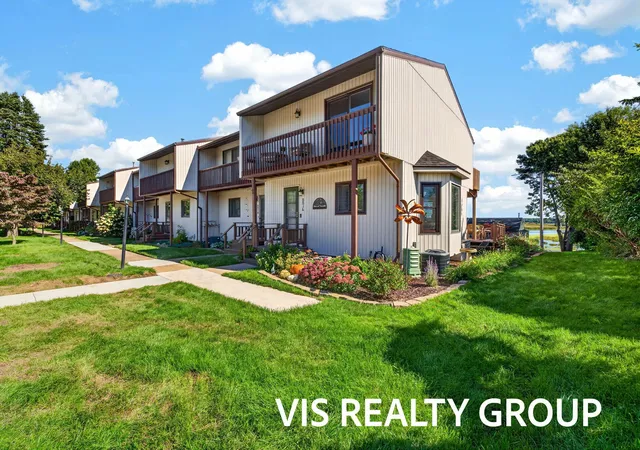 551-gidley-cir-l-grand-haven-mi-49417/hzid_e29934d4