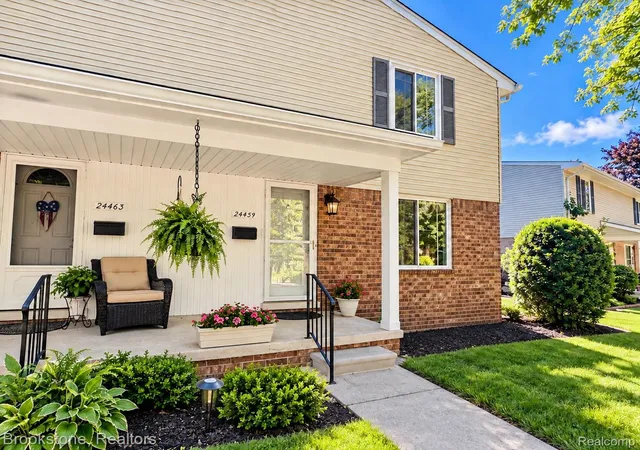24459-quad-park-ln-clinton-township-mi-48035/hzid_6d5ca658