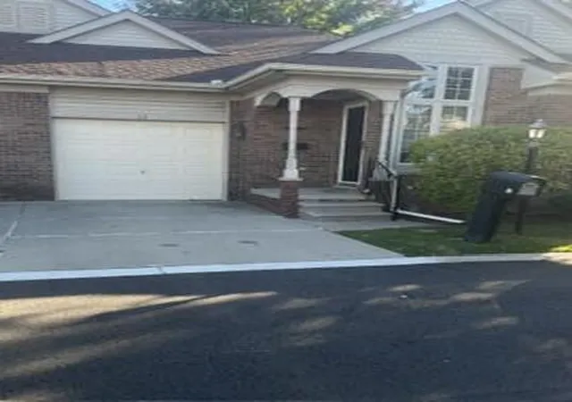 13-canfield-cir-dearborn-heights-mi-48127/hzid_12c0267f