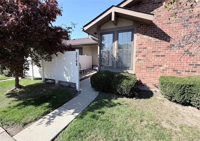 2768-roundtree-dr-troy-mi-48083/hzid_490029e7