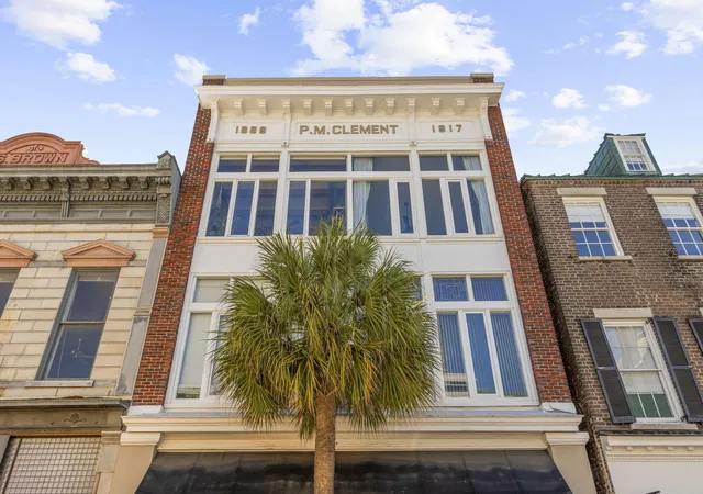 350-king-st-301-charleston-sc-29401/hzid_a2ba9f68