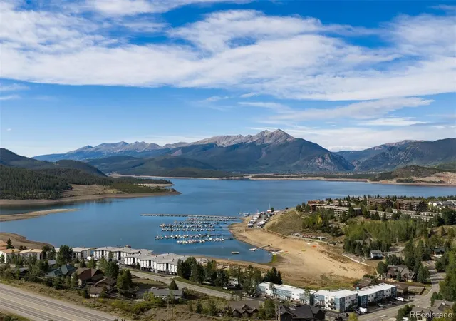 460-tenderfoot-st-207-dillon-co-80435/hzid_ac56ab98