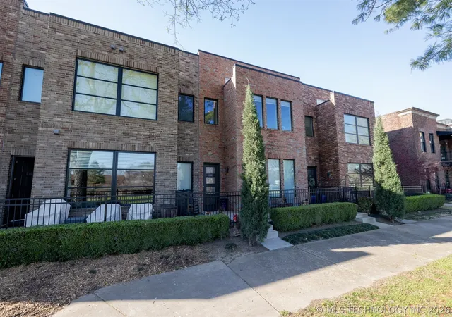 1129-e-7th-street-b13-tulsa-ok-74120/hzid_7e65c2cb