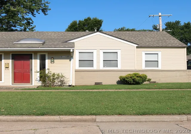 3806-s-rockford-eastavenue-d-tulsa-ok-74105/hzid_dadbb38f
