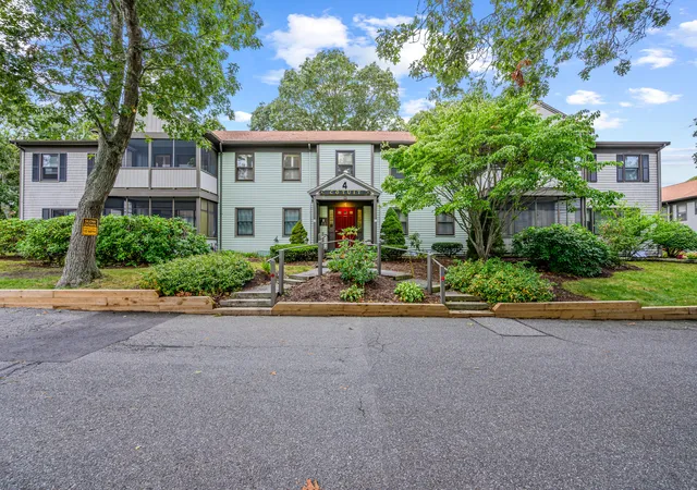 14-harold-st-4e-harwich-port-ma-02646/hzid_a0f43a58