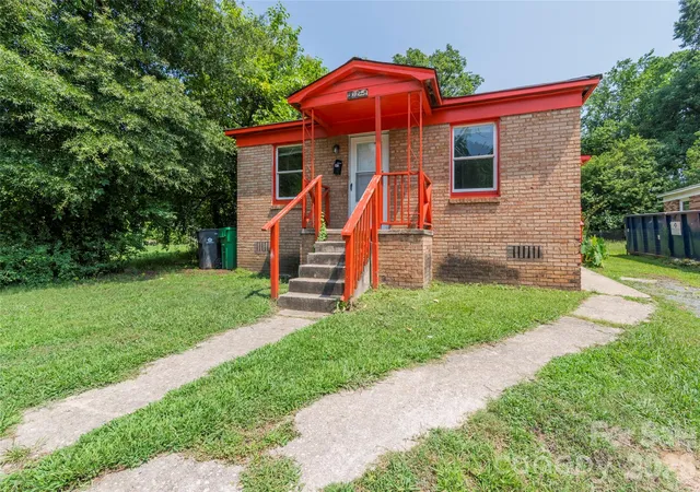 1812-catherine-simmons-ave-1-2-charlotte-nc-28216/hzid_85945d5d