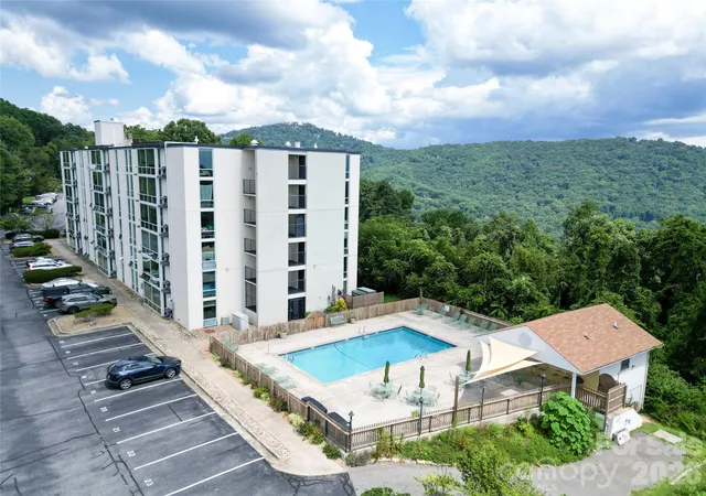 647-town-mountain-rd-211-asheville-nc-28804/hzid_892765c3