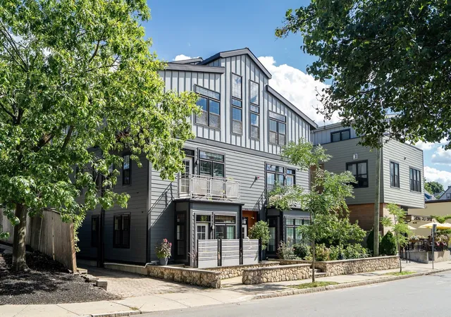 235-lowell-st-1-somerville-ma-02144/hzid_5049645f