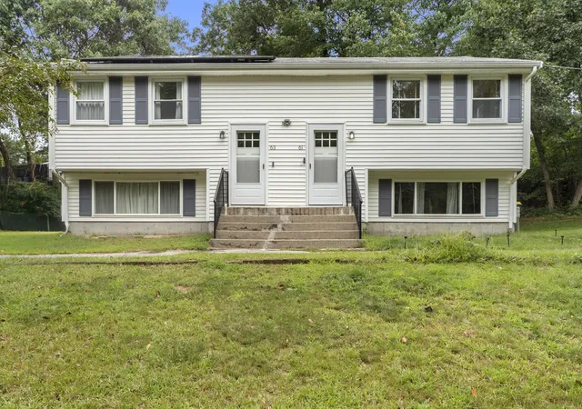 61-taunton-st-61-bellingham-ma-02019/hzid_075e6a39