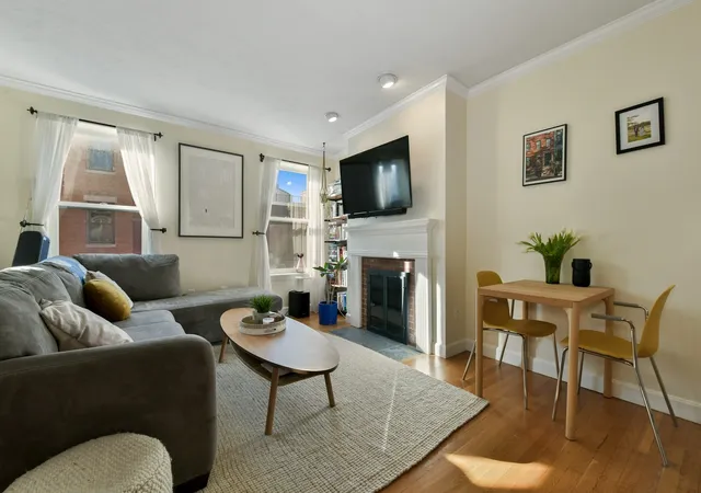 6-grove-st-3-boston-ma-02114/hzid_a039c4ec