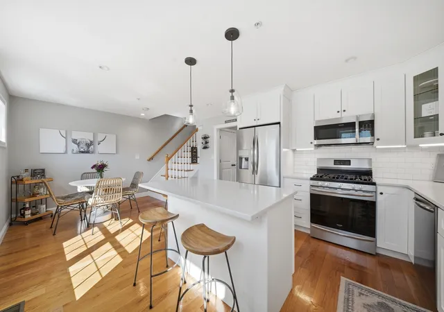 61-valley-st-2-wakefield-ma-01880/hzid_d165639f
