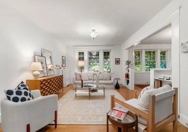 50-lancaster-ter-2-brookline-ma-02446/hzid_d9847168