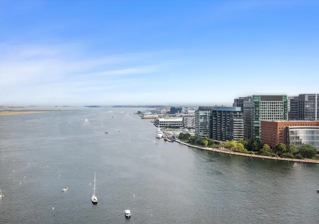 85-e-india-row-23d-boston-ma-02110/hzid_536f6622