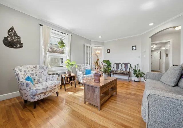 31-chestnut-st-1-worcester-ma-01609/hzid_b7fd79ae