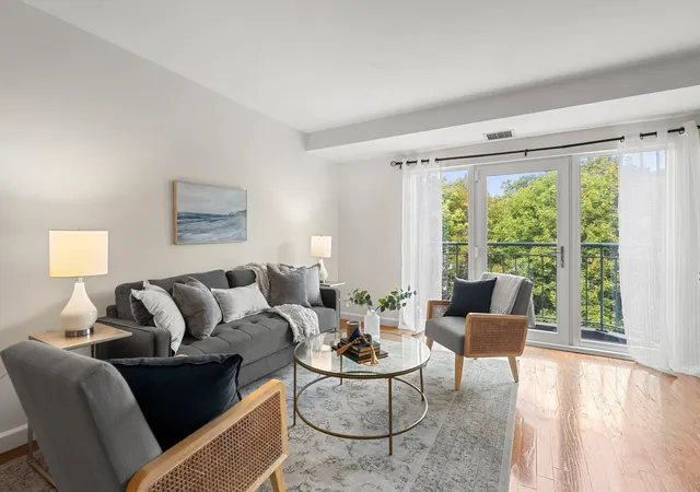 1-watermill-pl-426-arlington-ma-02476/hzid_7ec9b133
