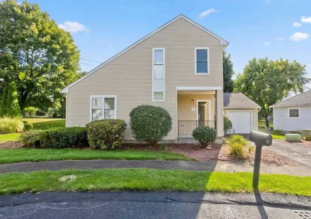 27-curry-ln-27-chicopee-ma-01022/hzid_89ef9bb5