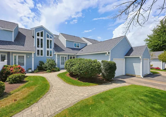 12-fairway-dr-plymouth-ma-02360/hzid_74f0e9af