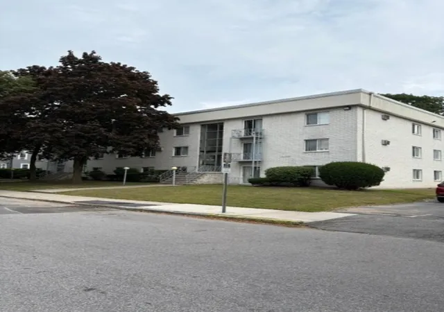 24-inman-st-3-lawrence-ma-01843/hzid_9564caea