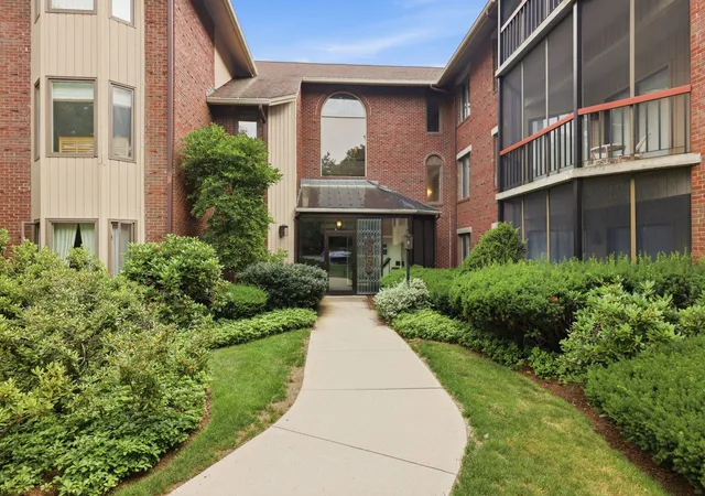 770-salisbury-st-311-worcester-ma-01609/hzid_730d2eed