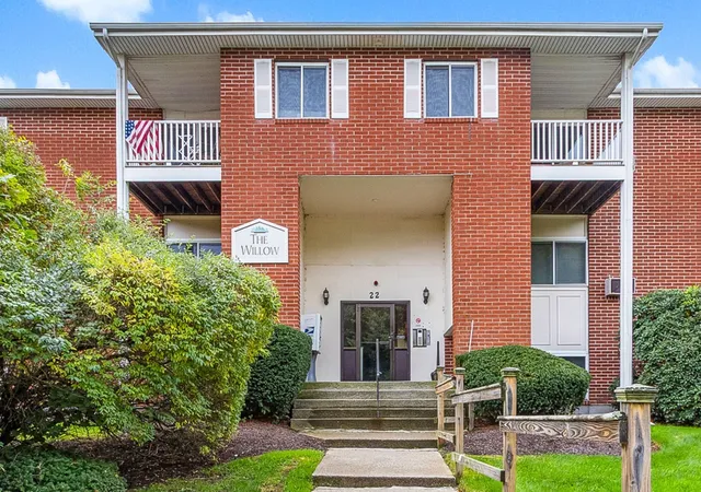 22-dailey-st-l-attleboro-ma-02703/hzid_f90162d9