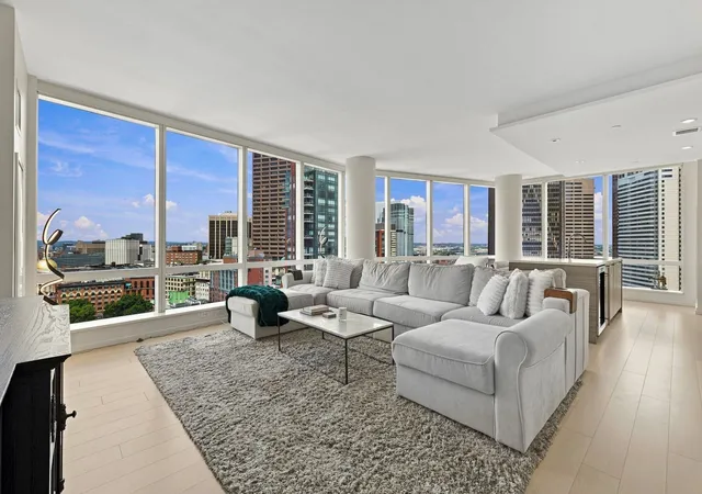 1-franklin-st-2604-boston-ma-02110/hzid_5b6eff26
