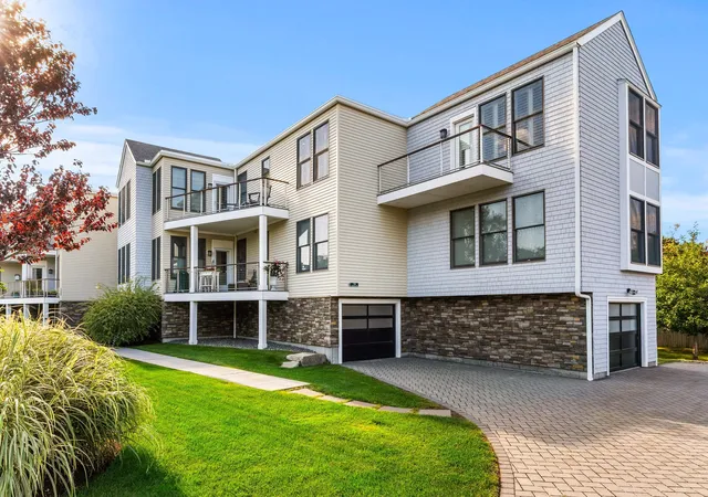 78-thatcher-rd-6-gloucester-ma-01930/hzid_7c3ce77d