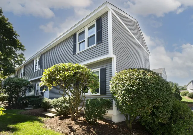 1221-pawtucket-blvd-93-lowell-ma-01854/hzid_c8e6bd4f