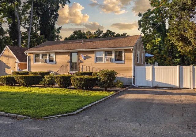 99-central-st-99-woburn-ma-01801/hzid_f1dccf8b