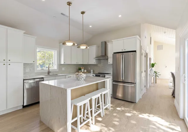 114-hale-st-3-beverly-ma-01915/hzid_a9fd2f05