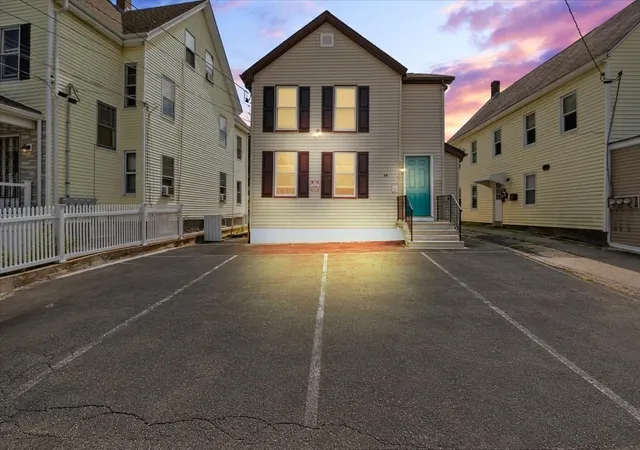 64-oak-st-taunton-ma-02780/hzid_9b384e7c