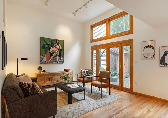 38-warwick-st-38-somerville-ma-02145/hzid_6c8f7f12