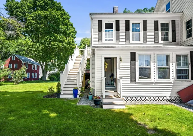 376-main-st-4-amesbury-ma-01913/hzid_05f6fa3e