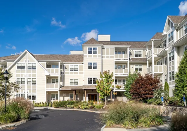 2-manor-ter-216-lexington-ma-02420/hzid_6be62fe7