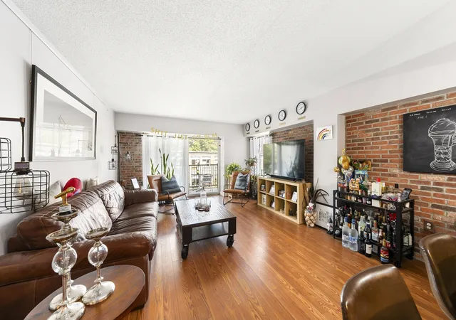 79-waite-st-ext-41-malden-ma-02148/hzid_08124772