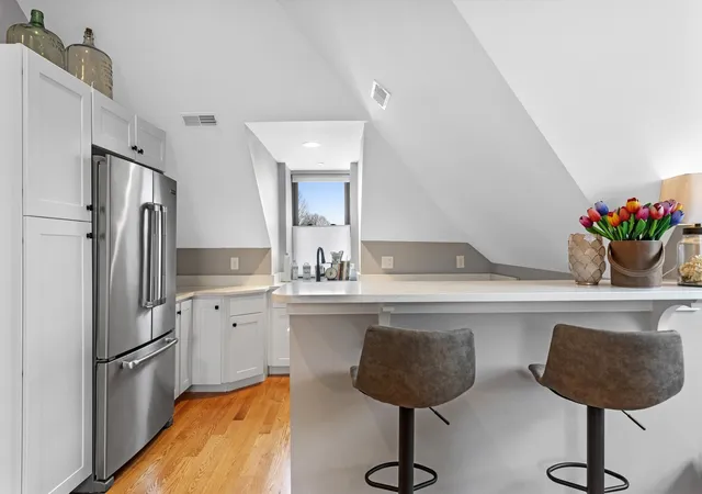 23-bower-st-4-medford-ma-02155/hzid_cdf32780